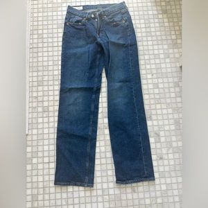 Gap jeans 00R loose fit, size 24